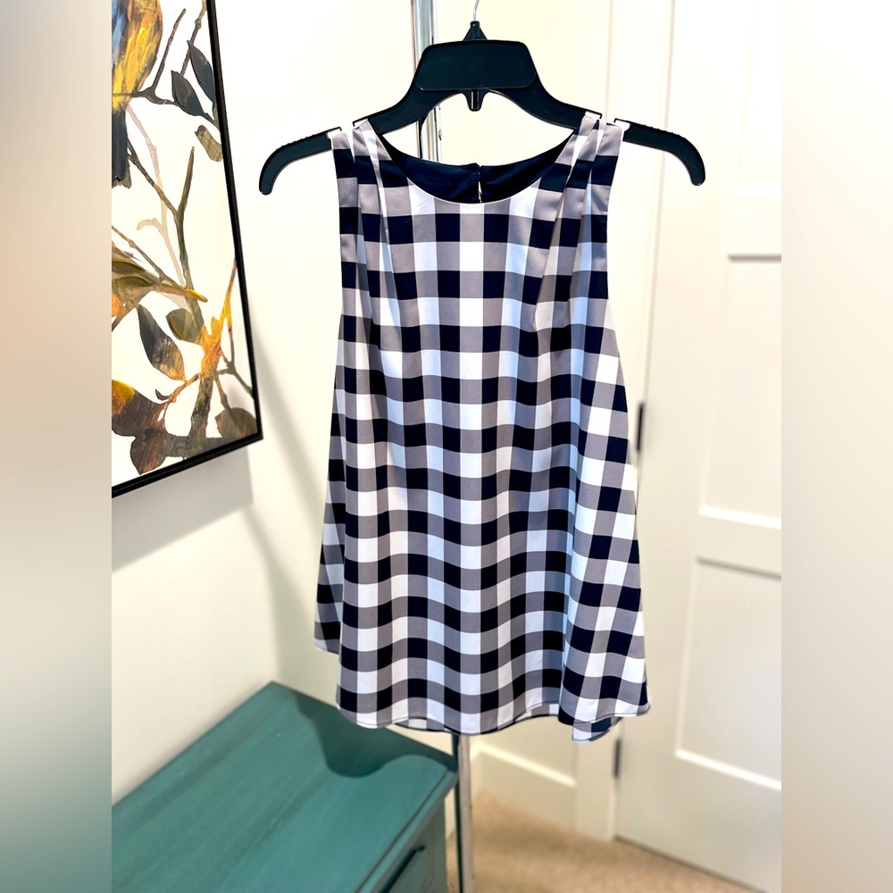 Banana Republic buffalo check shell size Large